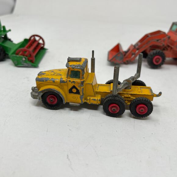 Vintage 60s Lesney Matchbox King Size K9 Combine Truck Tow Bulldozer - Picture 10 of 16